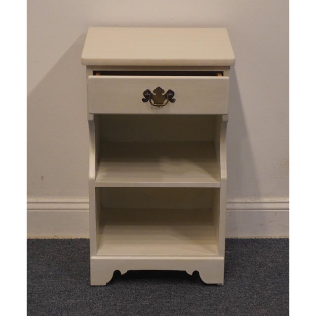 Ethan Allen Ethan Allen Heirloom Collection Solid Maple Colonial Early American White Painted 17" Open Cabinet Nightstand 14-5046p For Sale - Image 4 of 12