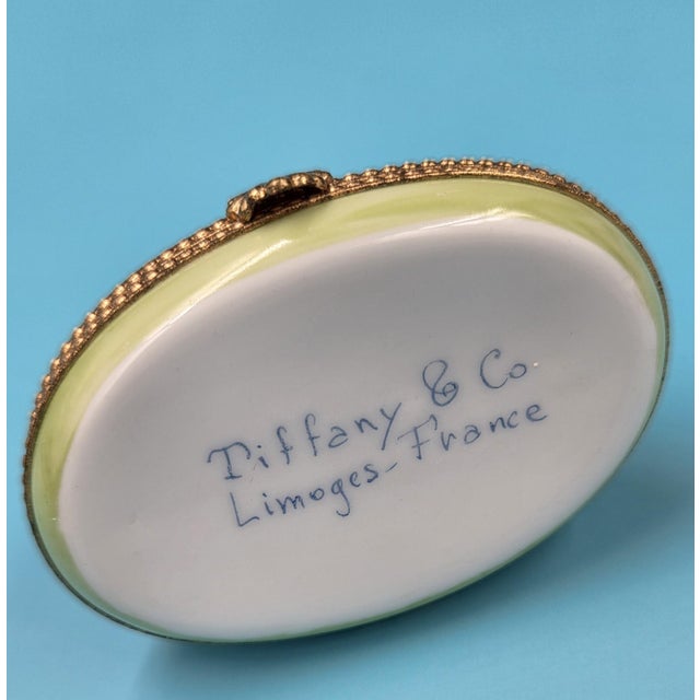 White Vintage Curated Collection Fine Porcelain Trinket Boxes Featuring Tiffany & Co., Limoges & Lenox- Set of 5 For Sale - Image 8 of 18