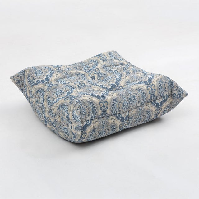 Textile Togo Lounge Chair and Pouf in Pattern Fabric by Michel Ducaroy for Ligne Roset, 1973, Set of 2 For Sale - Image 7 of 18