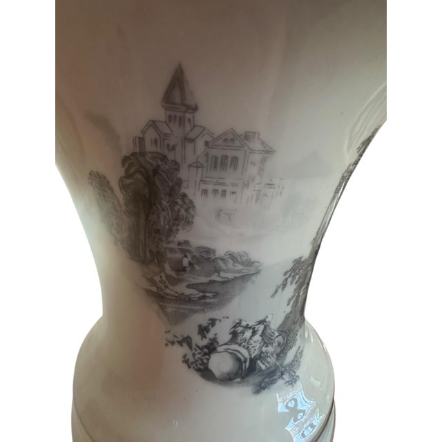 Stiffel Vintage Black and Ivory Transferware Table Lamp Attributed to Stiffel For Sale - Image 4 of 8