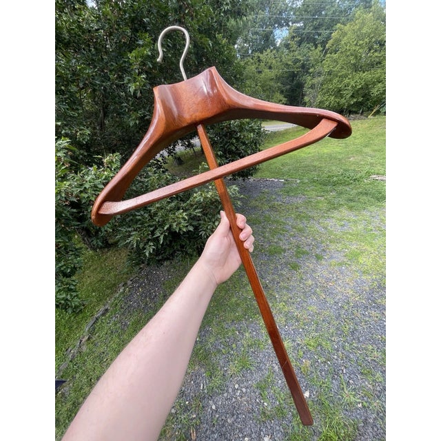 Rare Mid 20th Century Modern Italian Dovetail Wooden Hanger W/ Pole Fratelli Reguitti For Sale - Image 18 of 18
