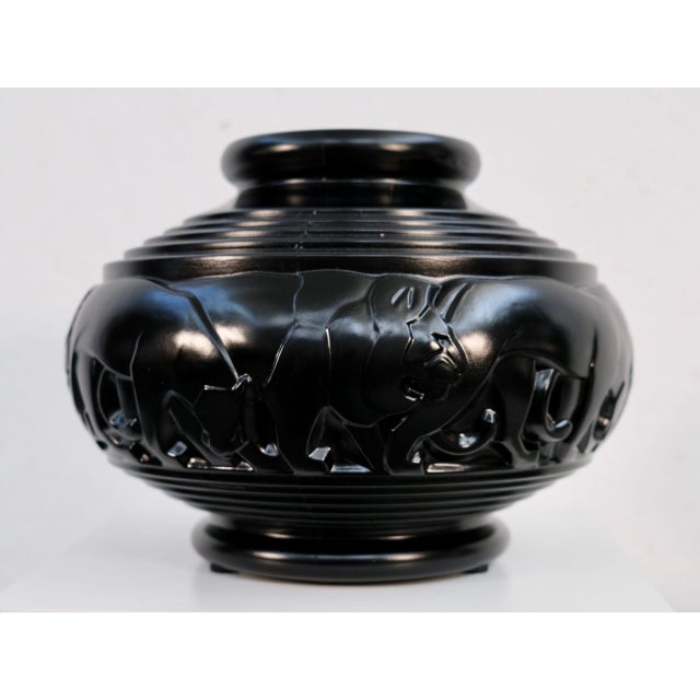 1930s Art Deco Lion Vase by Pierre Davesn, 1930 For Sale - Image 5 of 10