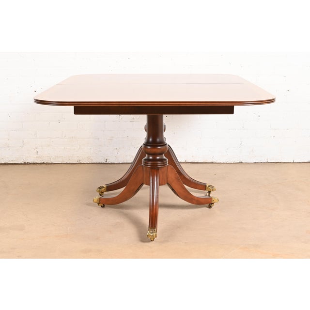 Henredon Georgian Banded Mahogany Double Pedestal Extension Dining Table, Newly Refinished For Sale - Image 12 of 14