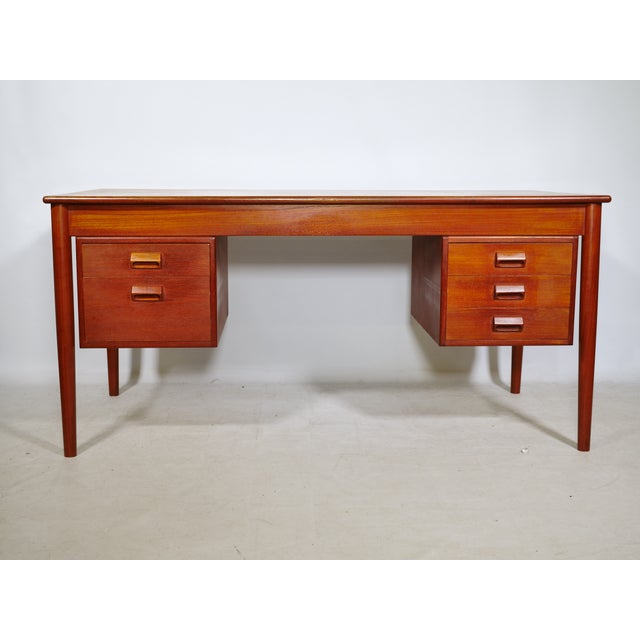 Mid-Century Modern Teak Desk by Børge Mogensen for Søborg Møbelfabrik, 1960s For Sale - Image 16 of 16