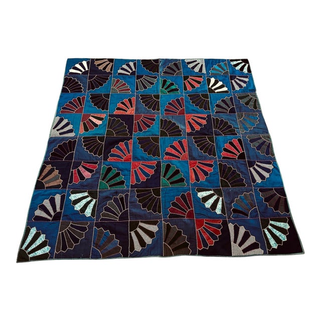Antique Americana Quilt with Fan Motifs For Sale