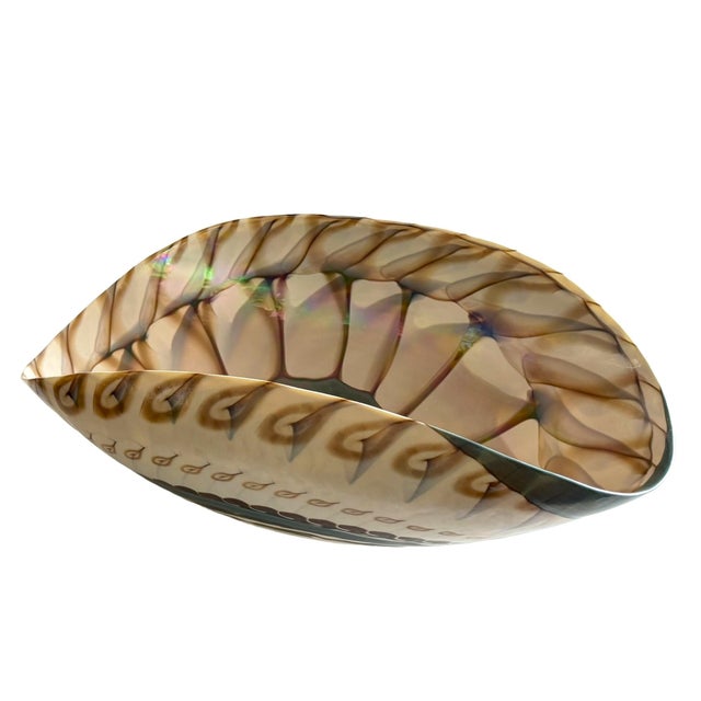 Glass Fornace Ferro Murano Style Art Glass Bowl in the Shape of a Sea Shell For Sale - Image 7 of 18