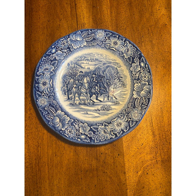 American 1980s Staffordshire England Liberty Blue 8 3/4” Luncheon Plates For Sale - Image 3 of 9