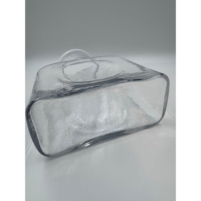 Vintage Blenko No. 384 Hand-Blown Clear Glass Water Bottle Decanter For Sale In Houston - Image 6 of 6