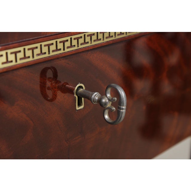 Brown Pair of Kindel Masterworks Winterthur Empire Mahogany Nightstands For Sale - Image 8 of 18