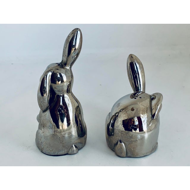 Silver Late 20th Century Vintage Godinger Silverplate Rabbit, Bunny Salt & Pepper Shakers- A Pair For Sale - Image 8 of 11
