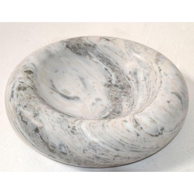 Fratelli Martini 20th Century Mid-Century Modern Handmade Carrara Marble Bowl Plate Centerpiece For Sale - Image 4 of 12