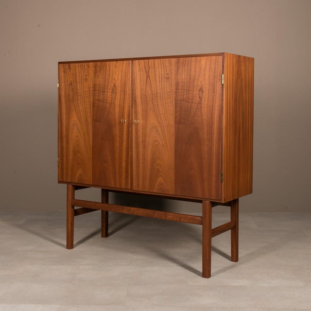 Teak Highboard by Ole Wanscher for Poul Jeppesen, 1960s For Sale - Image 5 of 10