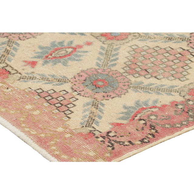 Vintage Turkish Runner Rug With Beige & Pink Geometric Patterns - Rug & Kilim For Sale In New York - Image 6 of 7