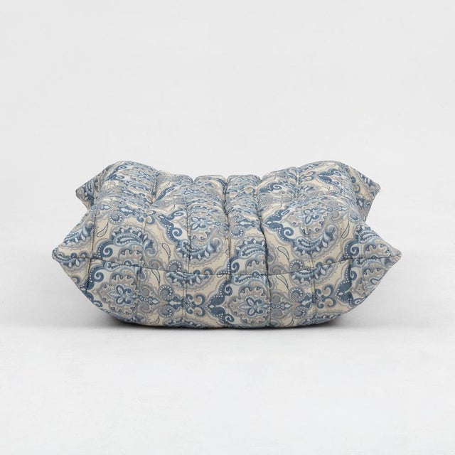 Togo Lounge Chair and Pouf in Pattern Fabric by Michel Ducaroy for Ligne Roset, 1973, Set of 2 For Sale - Image 17 of 18