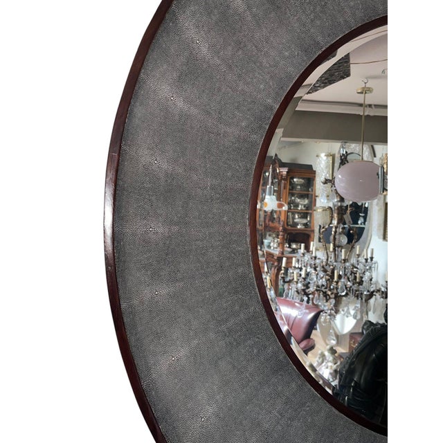 Italian Faux Shagreen & Walnut Concave Round Mirror, Late 20th Century. For Sale In Los Angeles - Image 6 of 7