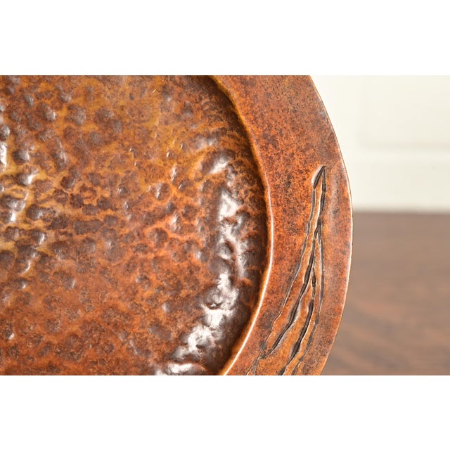 Metal Roycroft Style Arts & Crafts Period Hammered Copper Plate or Tray, Circa 1910 For Sale - Image 7 of 13