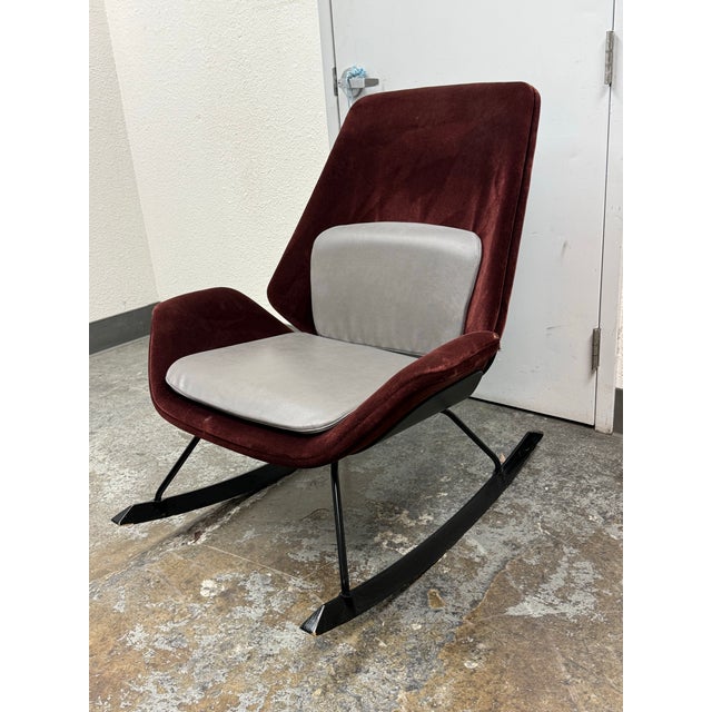 Design Plus Gallery presents the Fulton Rocker Chair designed by Scott Wilson and introduced by HBF in 2017. This single...