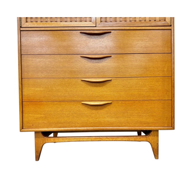 Mid-Century Modern Lane Perception Blonde Oak High Chest For Sale In Philadelphia - Image 6 of 9