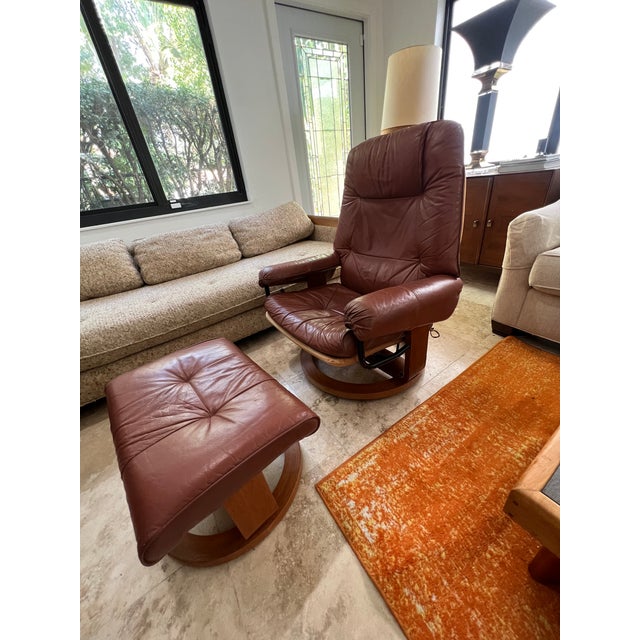 1970s Vintage Scandinavian Style Leather Recliner and Ottoman by