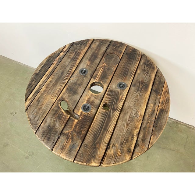 Round Industrial Coffee Table, 1960s For Sale - Image 13 of 14
