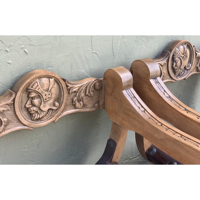 19th Century Pair of Carved Walnut Leather Savonarola Bench or Settee For Sale In Miami - Image 6 of 18