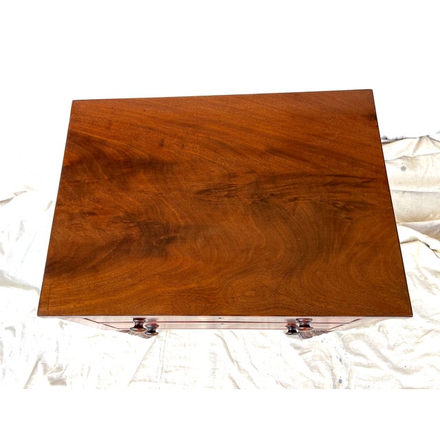 A Late Federal Mahogany Work Table Signed by New York Cabinetmaker George W. Miller, Circa 1825 For Sale - Image 4 of 10