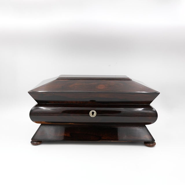 Early 19th Century William IV Accordion-Shaped Rosewood Box For Sale - Image 12 of 12