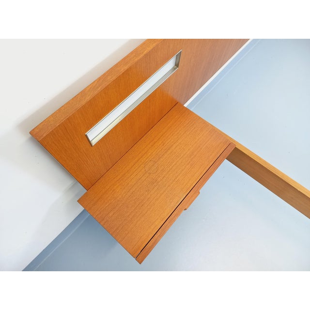 1960s Vintage Scandinavian-Style Teak Double Bed with Suspended Bedside Tables and Integrated Lamps, 1960s For Sale - Image 5 of 18