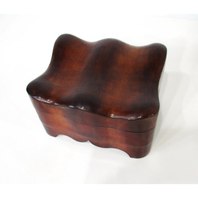 Mid 20th Century Small Handcrafted Triple Hump Leather Jewelry Box Italy For Sale - Image 5 of 10