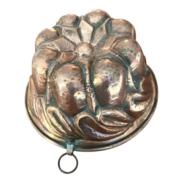 European Hand Hammered Vintage Copper Pudding Mold For Sale