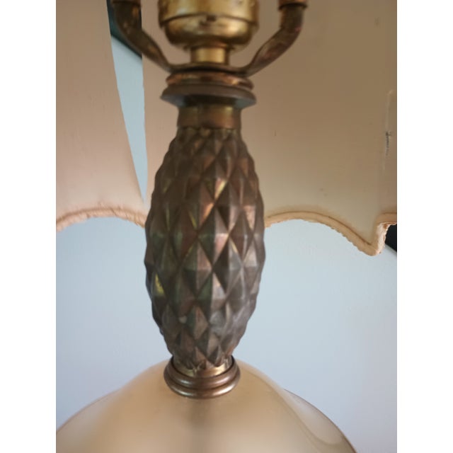Cream Vintage Hollywood Regency/Neo-Classical Iridescent Glass and Brass Table Lamp For Sale - Image 8 of 18