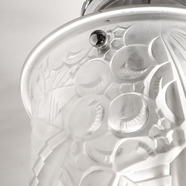 Art Deco Molded & Frosted Glass Pendant W/ Cubist Detailing by Muller Freres For Sale - Image 13 of 16