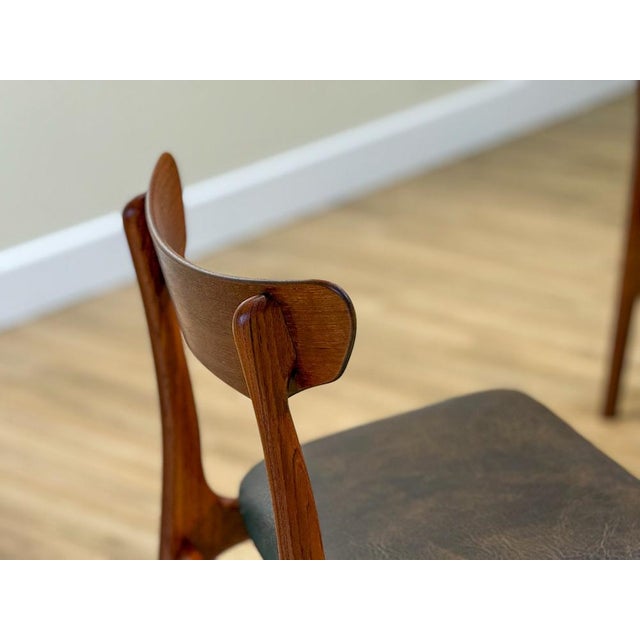 1960s Vintage Danish Teak Dining Chairs by Schiønning & Elgaard for Randers Møbelfabrik, 1960s, Set of 6 For Sale - Image 5 of 15
