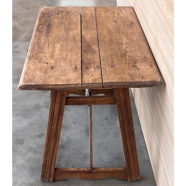 Early 20th Century French Oak Worktable Table with One Drawer, 1920s For Sale In Miami - Image 6 of 18