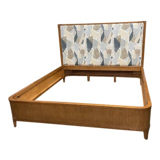 Lexington Tommy Bahama Palm Desert Villa Park King Uphlstrd Panel Bed For Sale