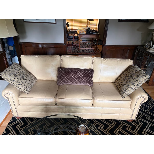 Unused Lexington Furniture Camel Leather Sofa With Nailhead Trim For Sale In Pittsburgh - Image 6 of 9