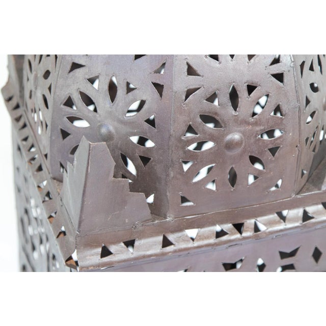 Metal 1980s Outdoor Moroccan Hurricane Metal Candle Lantern For Sale - Image 7 of 13