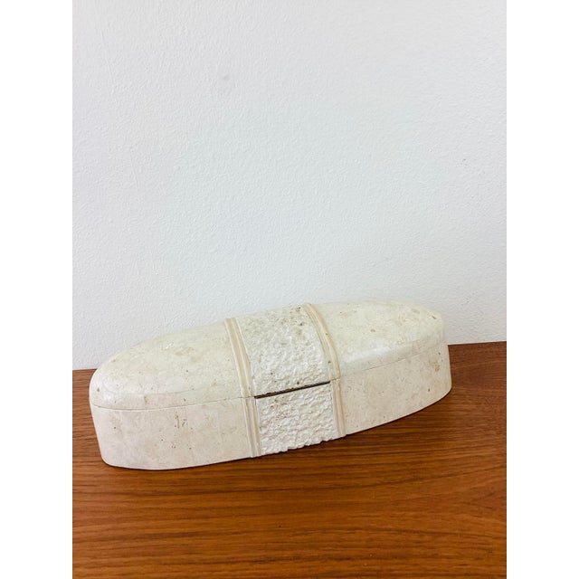 Vintage 1980s Tessellated Stone & Reed Oval Lidded Box / Maitland Smith Style For Sale - Image 10 of 10