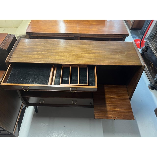 Mid-Century Modern Sideboard from G-Plan,1950s For Sale - Image 3 of 12