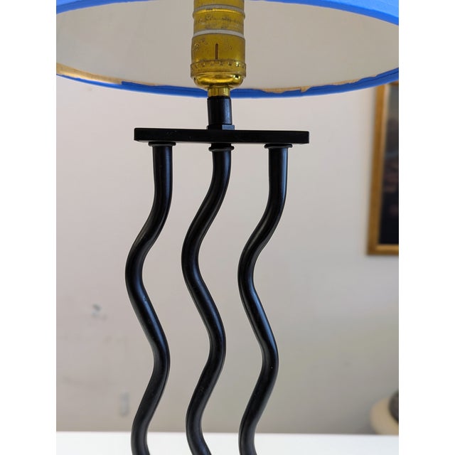 Metal Postmodern Squiggle Table Lamp in Blue & Black For Sale - Image 7 of 9