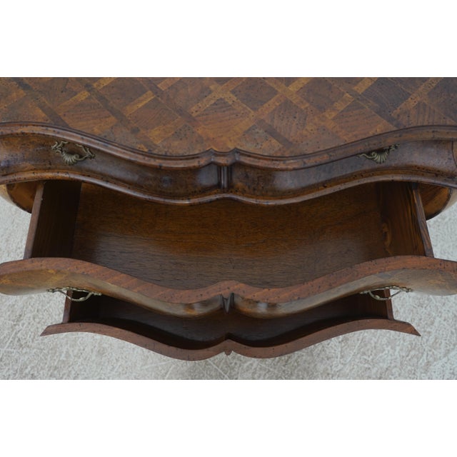 Italian Bombe 3 Drawer Commode Chest For Sale - Image 4 of 12