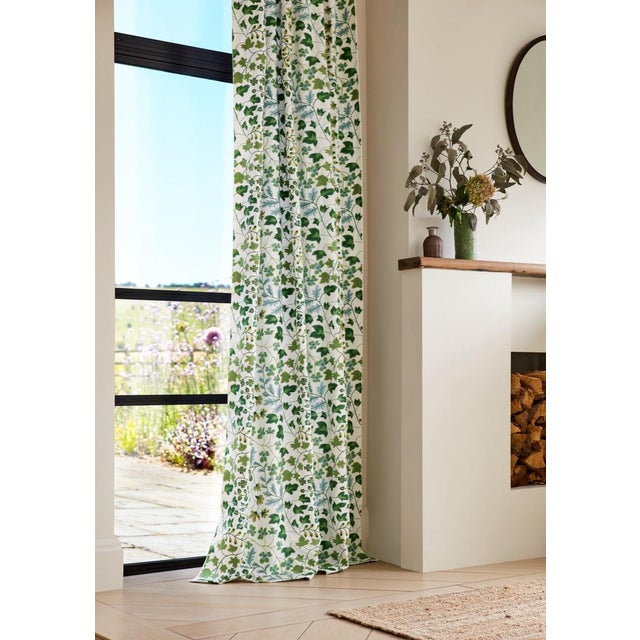 Timeless beauty meets an endless summer in Onni‚Äôs pretty clover strewn meadow. A hand stitched feel alludes to its...