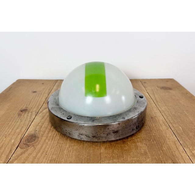 Industrial Vintage Emergency Wall Light from Elektrosvit, 1970s For Sale - Image 3 of 14