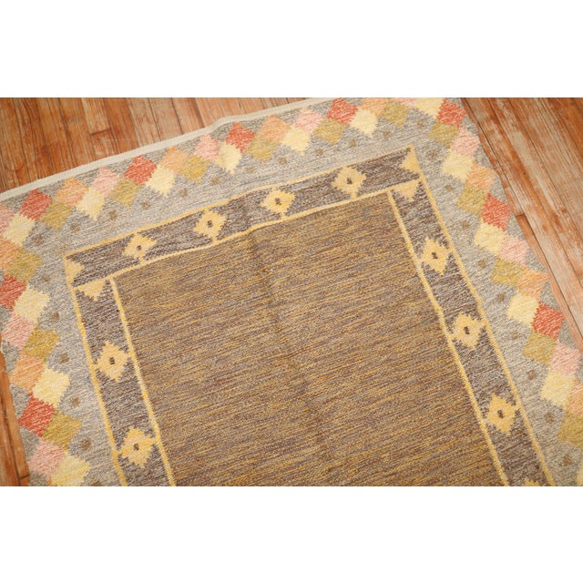 Brown Mid 20th Century Swedish Kilim - 4'4" x 6'7" For Sale - Image 8 of 9