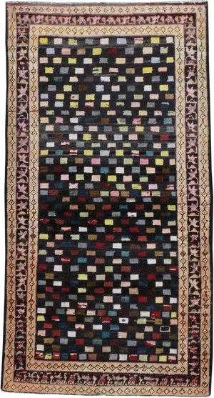Vintage Persian Hamadan Rug – Size: 2' 6" X 4' 8"