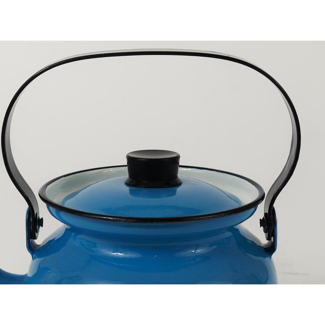Mid-Century Finnish Enamel Tea Pot Kettle by Kaj Franck, 1960s For Sale - Image 11 of 17