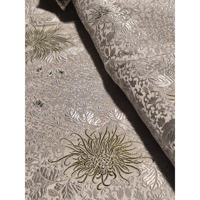 Contemporary 1990s Dual Sided White and Green Asian Silk Crysanthemum Fabric1 Panel For Sale - Image 3 of 13