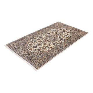 Kashan Rug in Hand-Knotted Wool For Sale