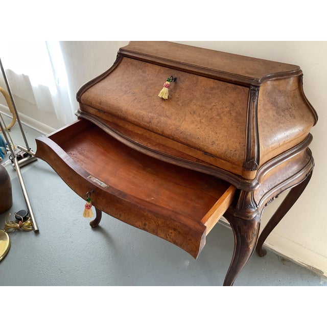 Late 19th Century Fine French Louis XV Style Fall Front Secretary Desk With Queen Anne Legs For Sale In West Palm - Image 6 of 8