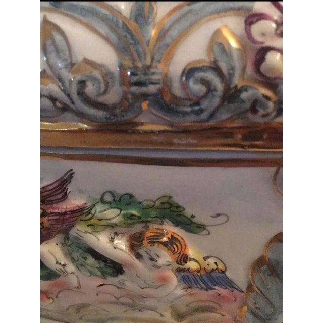 Very Large Antique Capodimonte Hinged Jewelry Casket/Box With Raised Cherubs For Sale - Image 9 of 9
